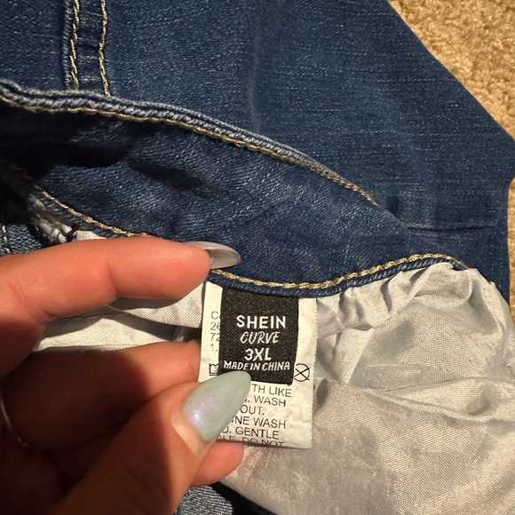 SHEIN skinny jeans - Picture 3 of 3